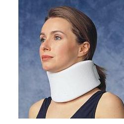 COLLARE CERVICALE IN GOMMAPIUMA DA 8CM TAGLIA LARGE - Farmacia Del Monaco