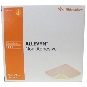 MEDICAZIONE IDROCELLULARE STERILE ALTAMENTE ASSORBENTE NON ADESIVA IN SCHIUMA DI POLIURETANO 10X10CM 3 PEZZI - Farmacia Del Monaco