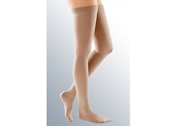 AUTOREGGENTE CORTA MEDIVEN PLUS K1 BEIGE 6 ARTICOLO 106 - Farmacia Del Monaco